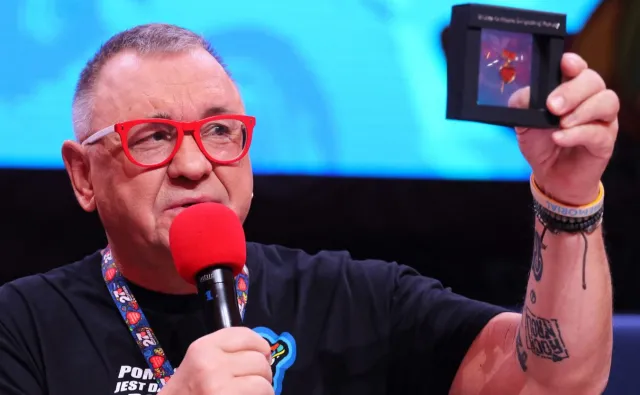 "Powiem ci Paweł, bierzemy sie do roboty." Owsiak wraca jako prezes fundacji