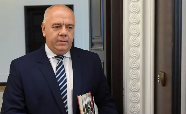 Sasin: Decyzja ws. 30-krotności składki na ZUS do końca tygodnia