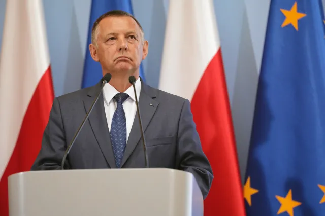 Premier o Banasiu: postąpił adekwatnie wnioskując o urlop do czasu wyjaśnienia sprawy przez CBA