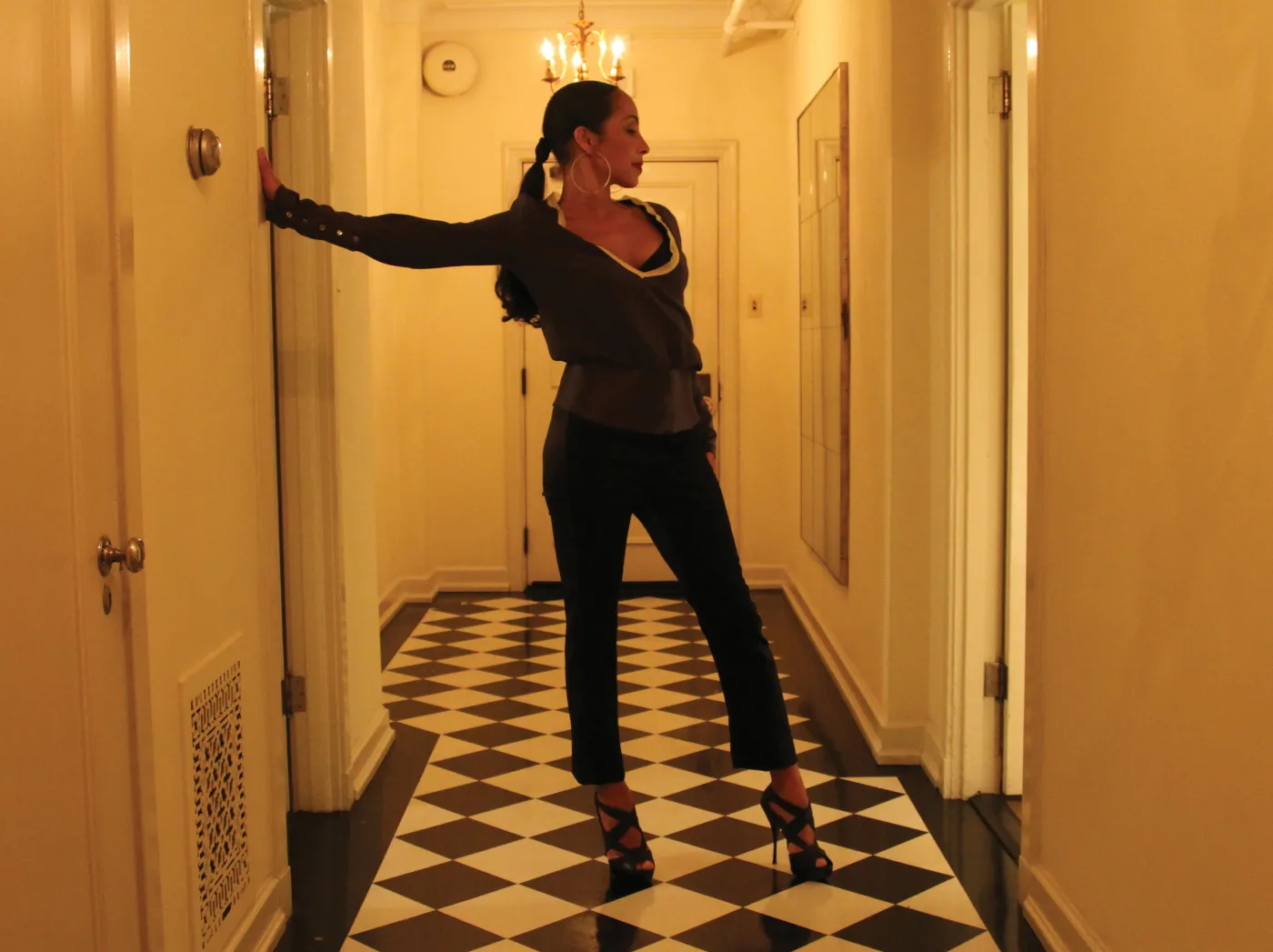 2205529-sade.jpg