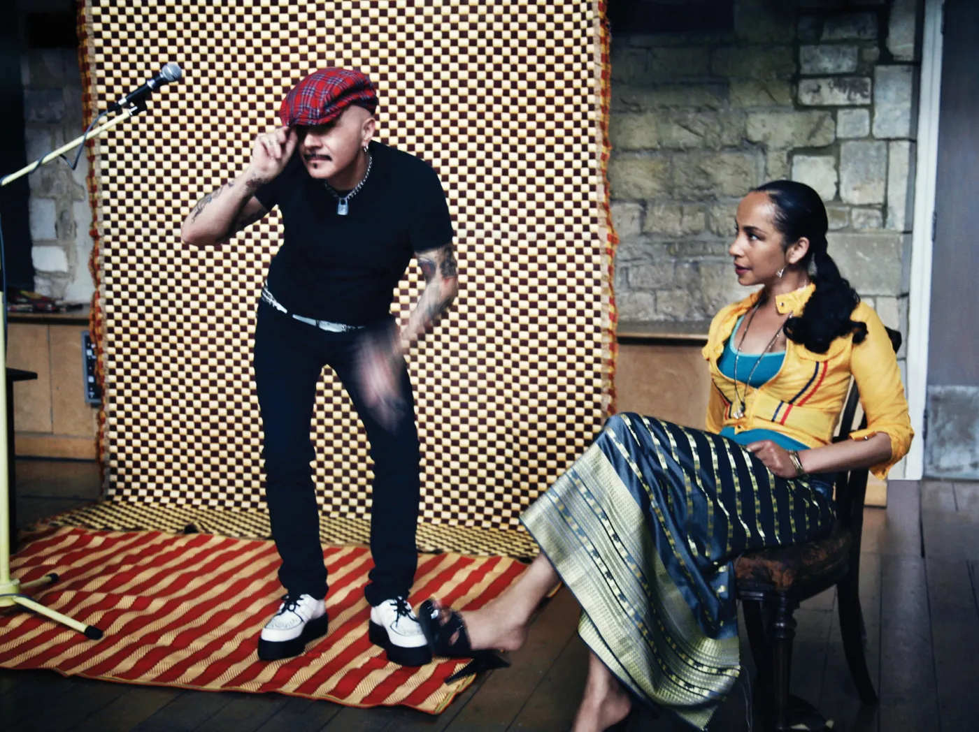 2205629-sade.jpg