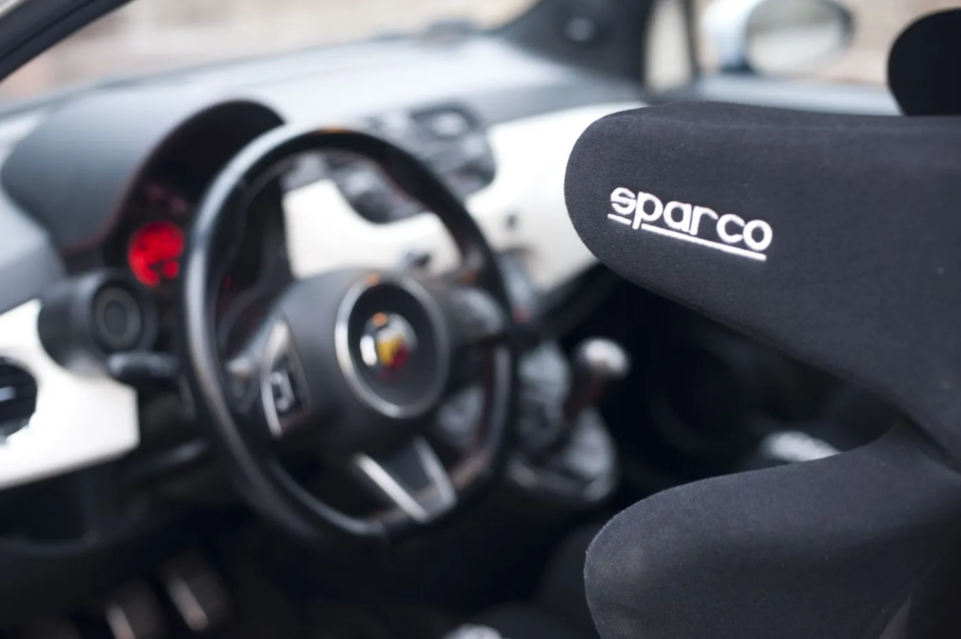 3298886-abarth.jpg
