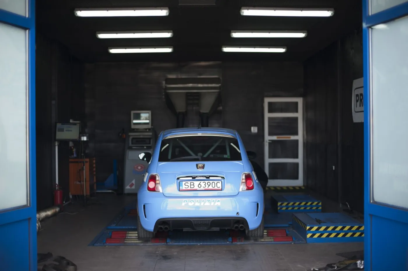 3299663-abarth.jpg