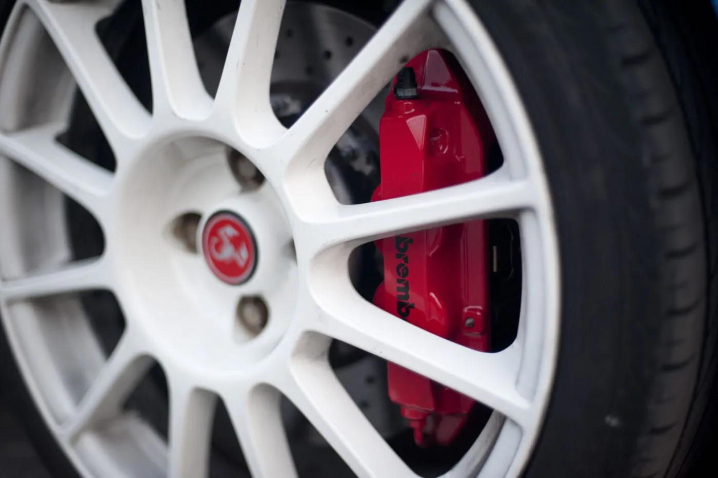 3299141-abarth.jpg