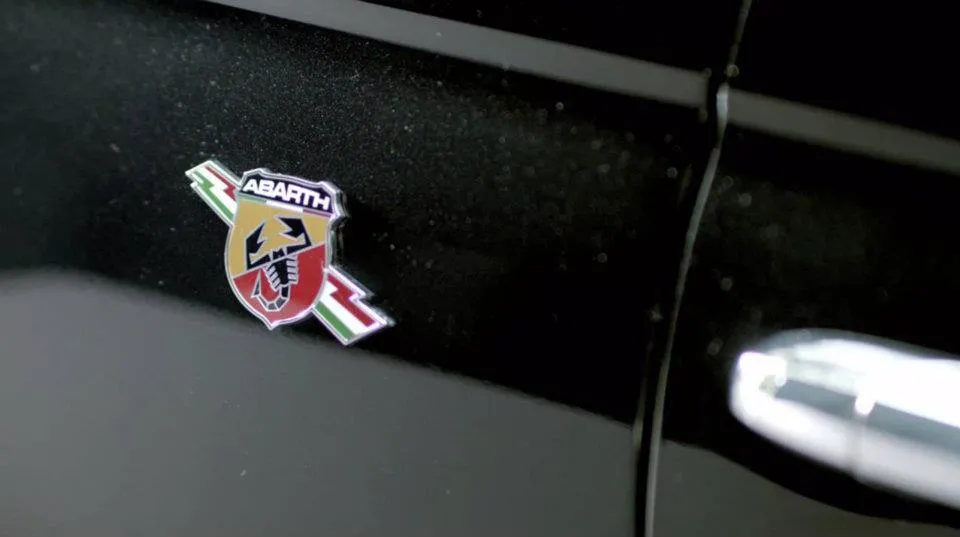3377144-abarth.jpg