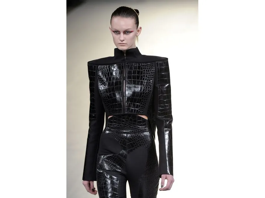 3164162-mugler.jpg
