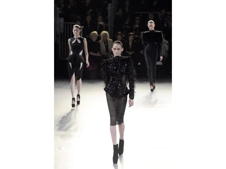 3164218-mugler.jpg