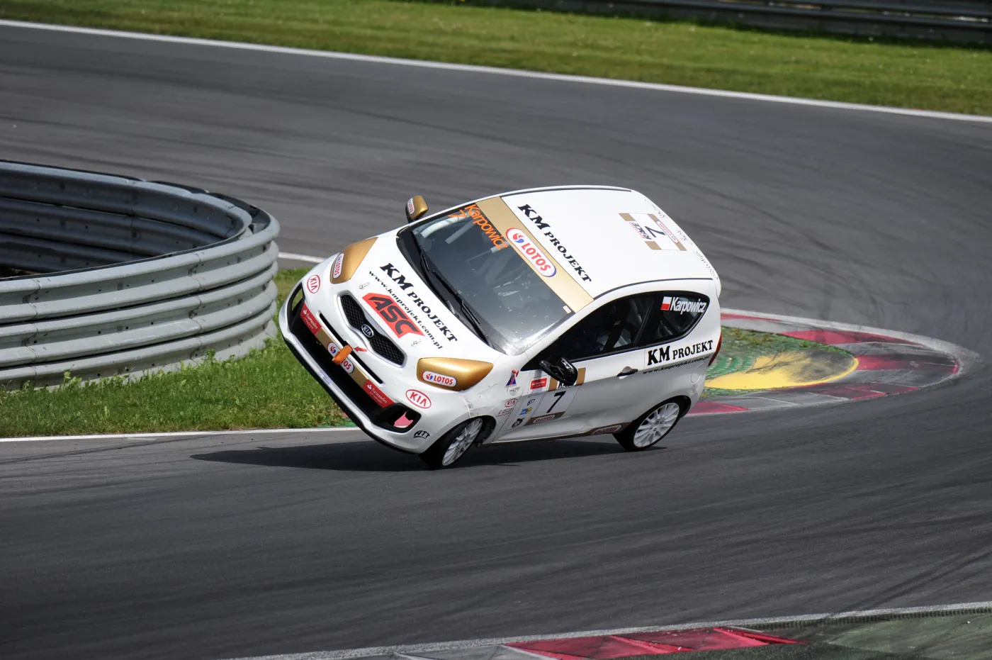 3527327-pic29.jpg