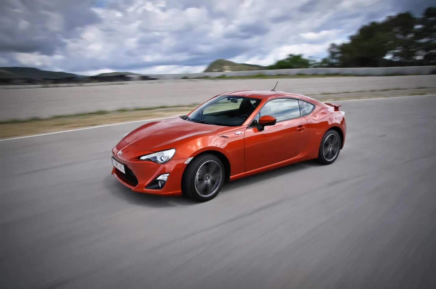 3532423-gt86.jpg