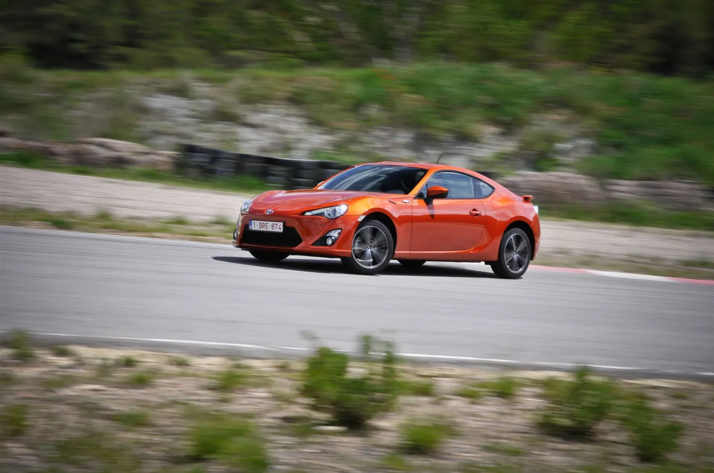 3532741-gt864.jpg