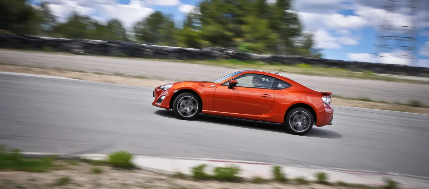 3532886-gt867.jpg