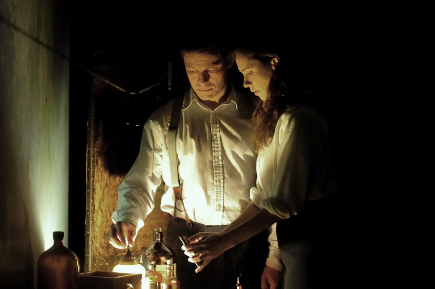 3642452-szepty.jpg