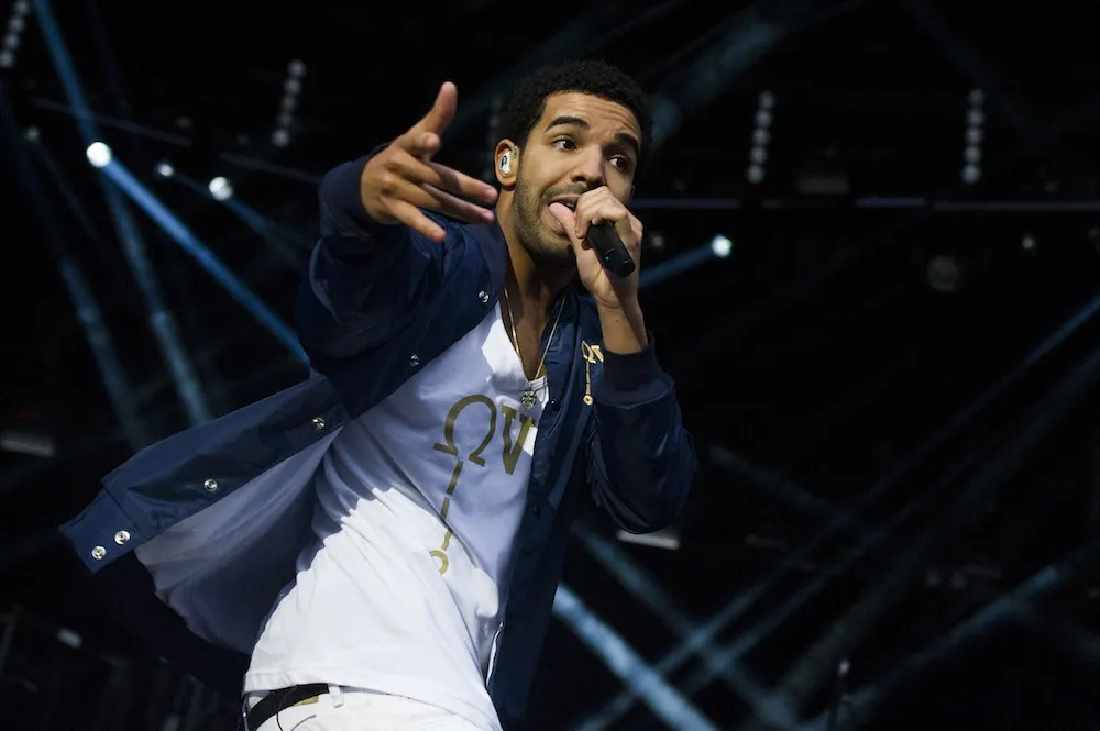 4042899-drake.jpg