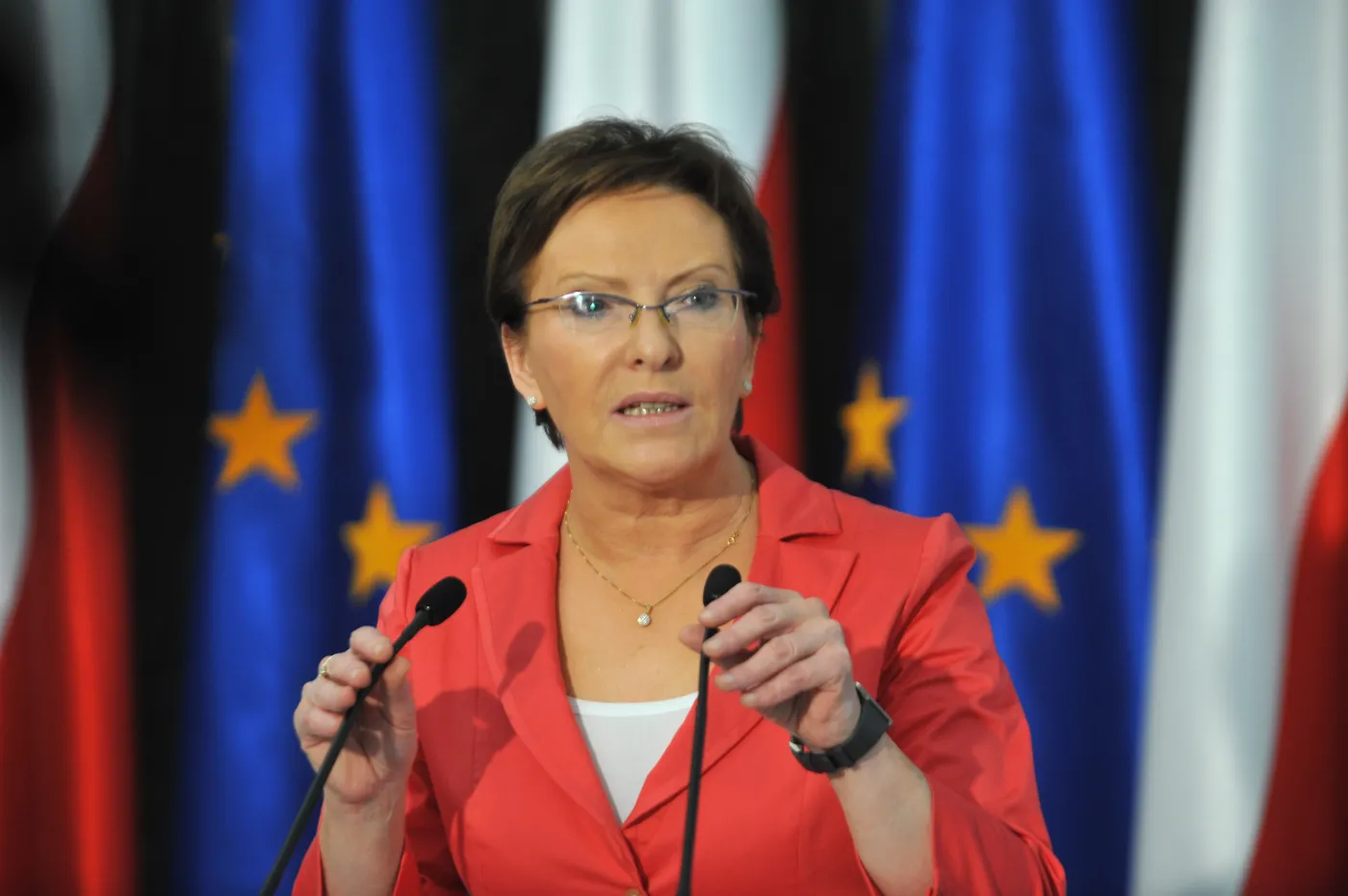 Przyznali sobie nagrody. 45 tys. zł dla marszałek Kopacz