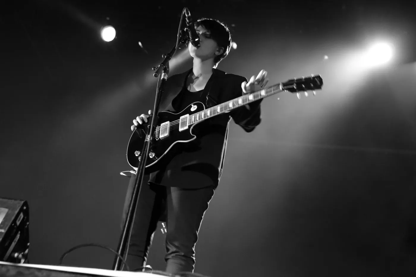 4958748-the-xx.jpg