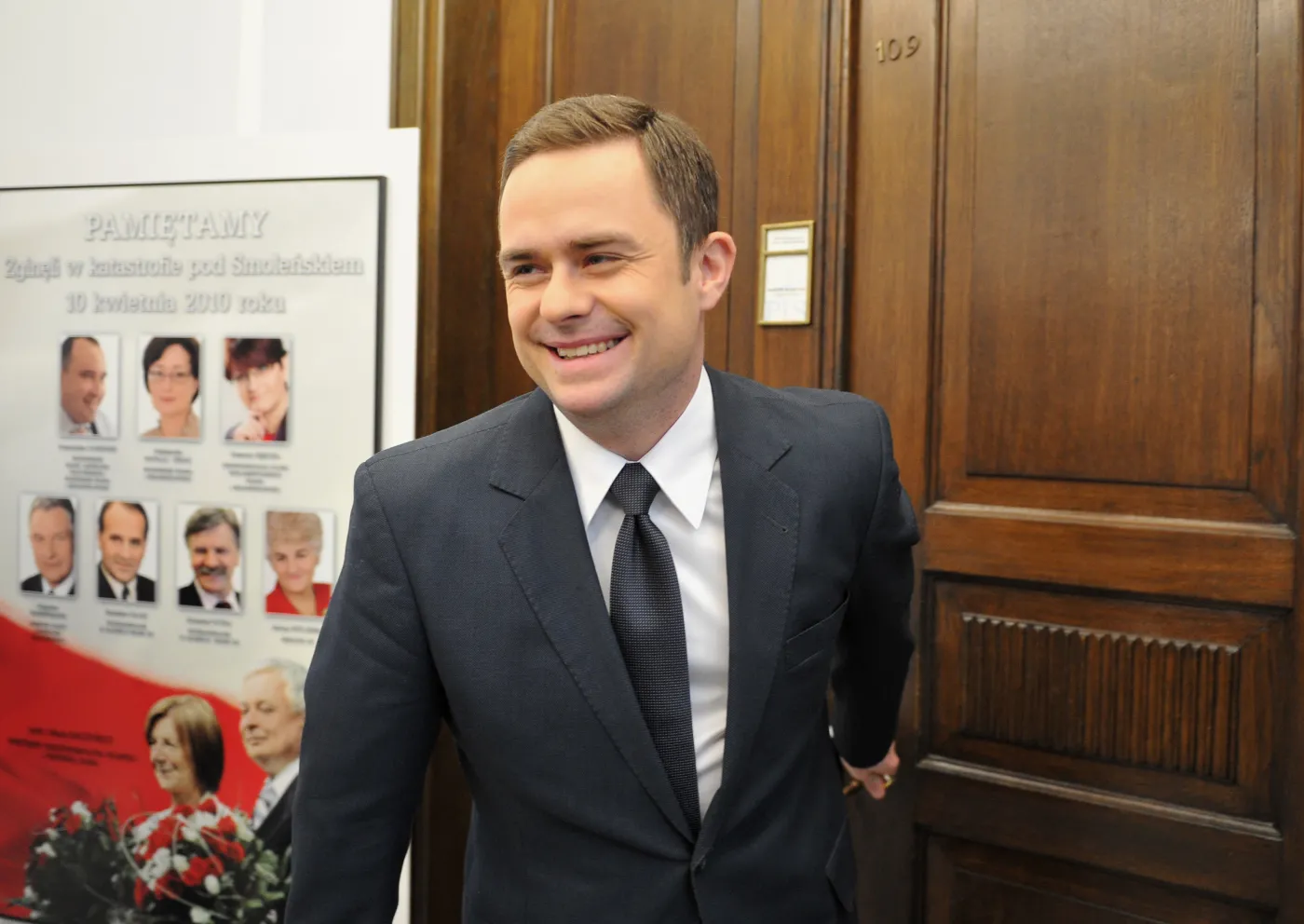 Poseł Adam Hofman kupił sobie wypasionego mercedesa GLK! Zdjęcia