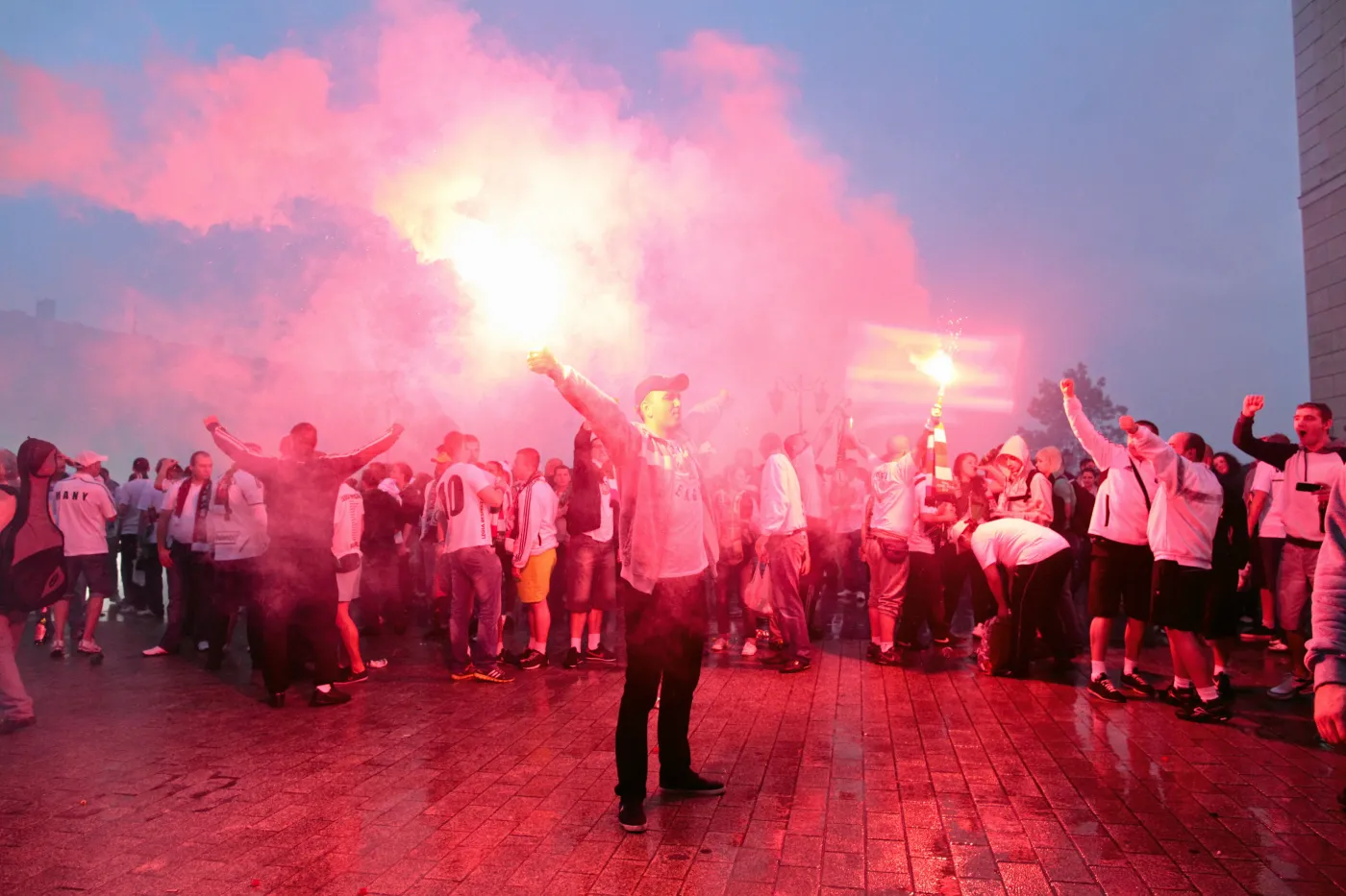5041188-legia.jpg