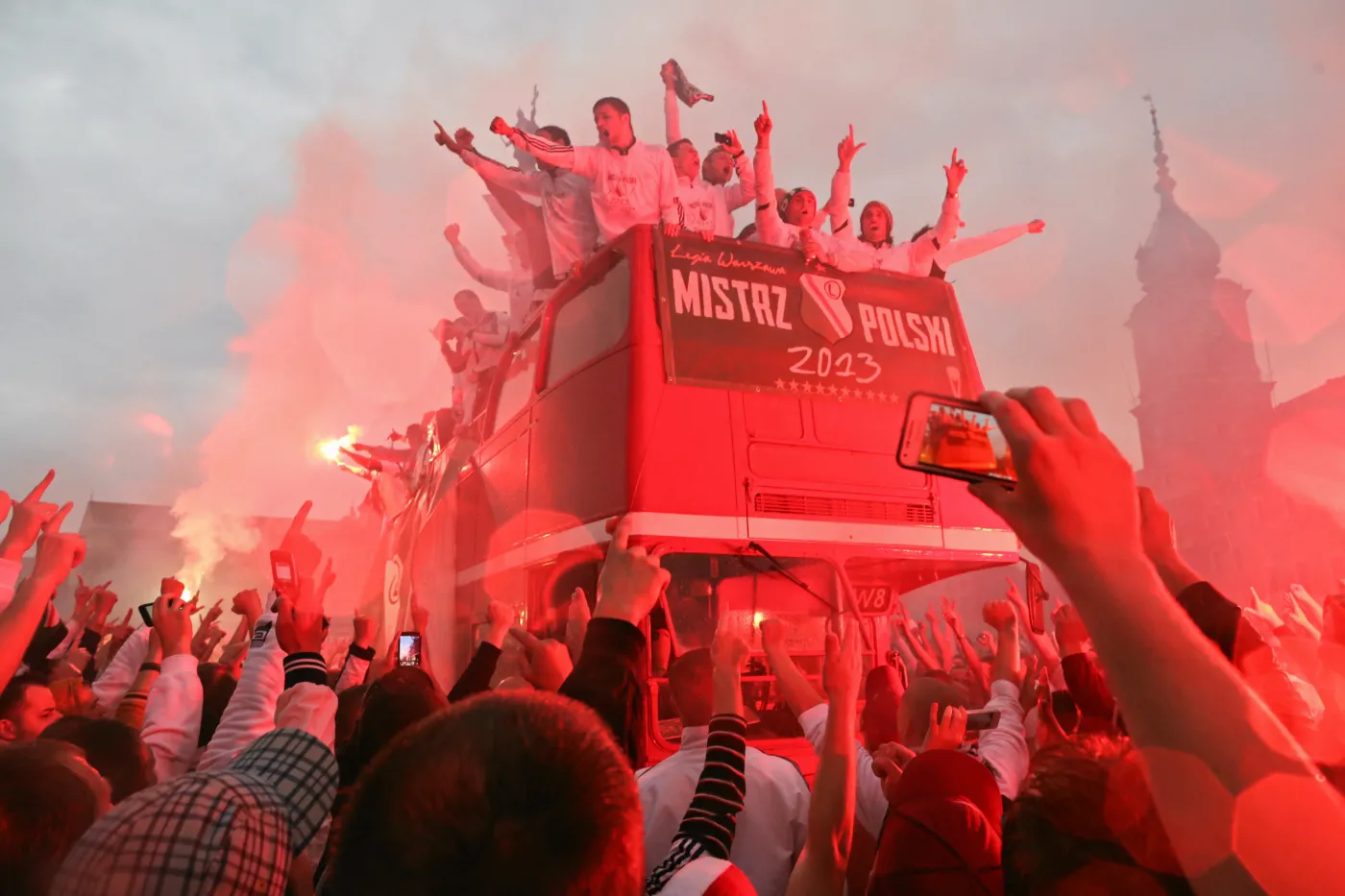 5041217-legia.jpg