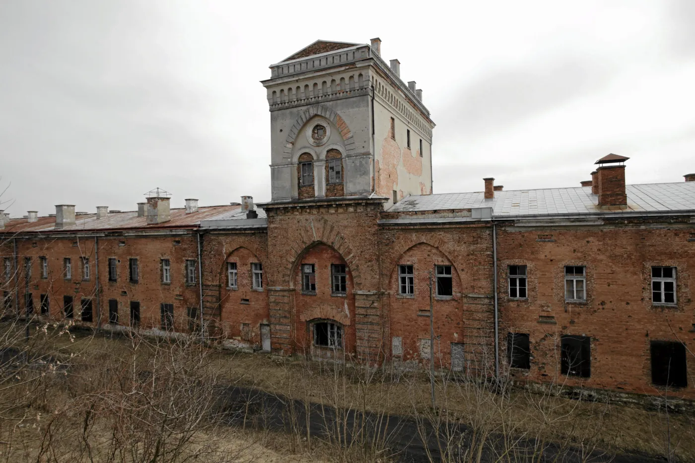5289602-modlin.jpg