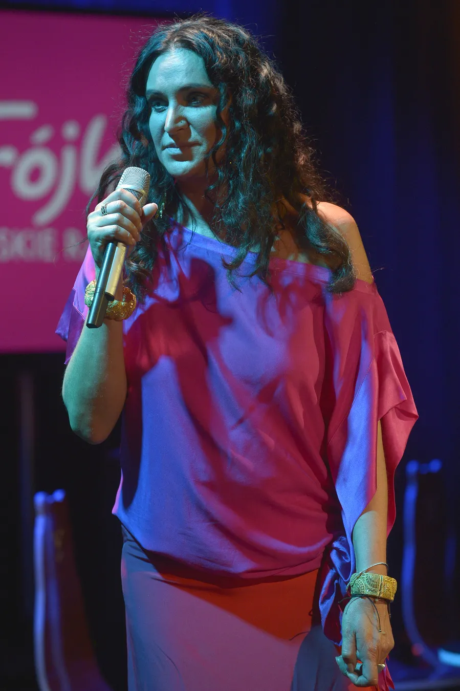 5452816-kayah.jpg