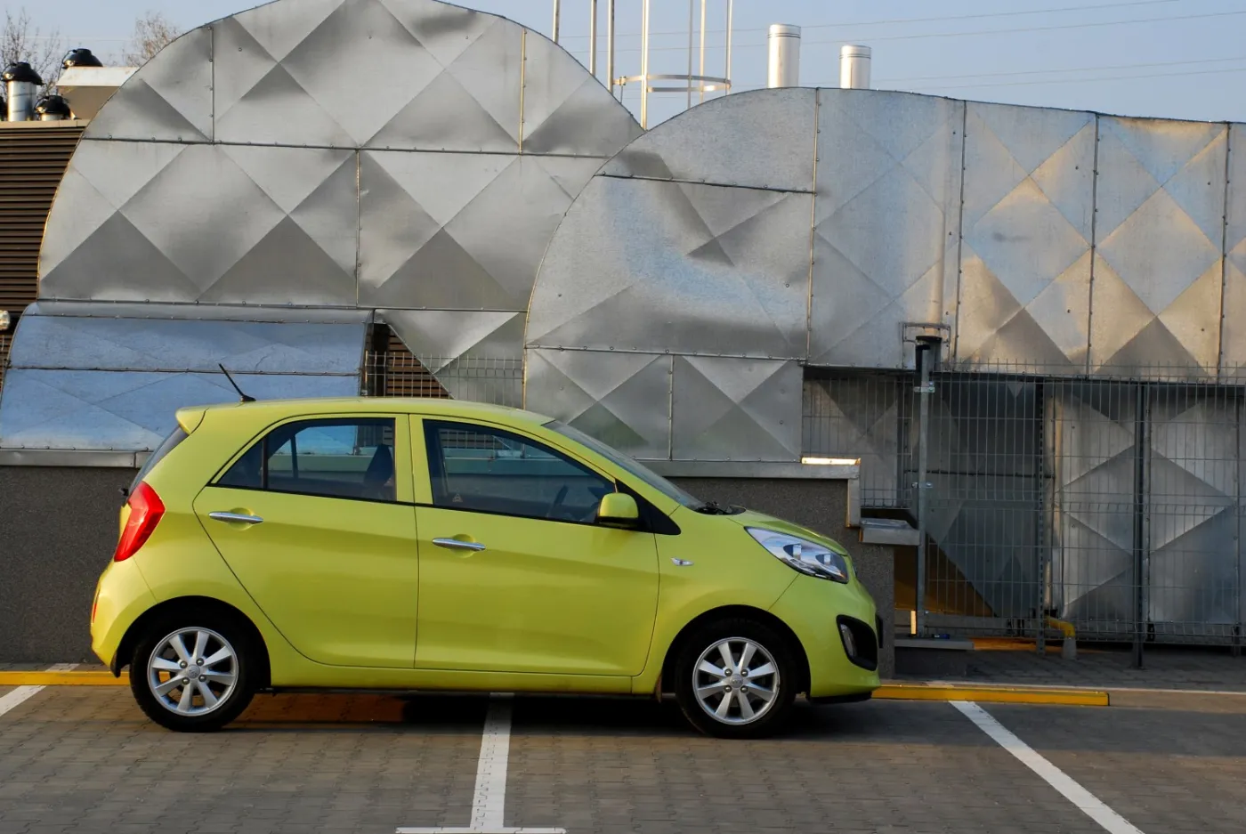 Silnik super, ale uwaga na koleiny. Nowa kia picanto pod lupą dziennik.pl