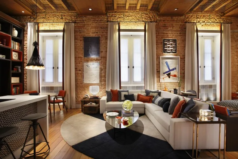 5704592-loft.jpg