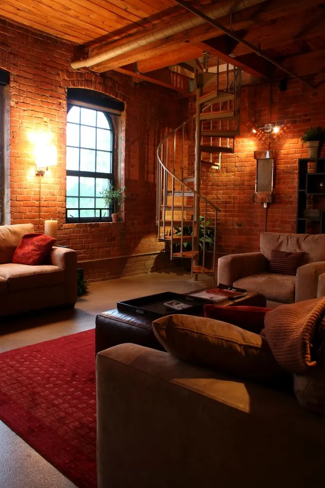 5704334-loft.jpg