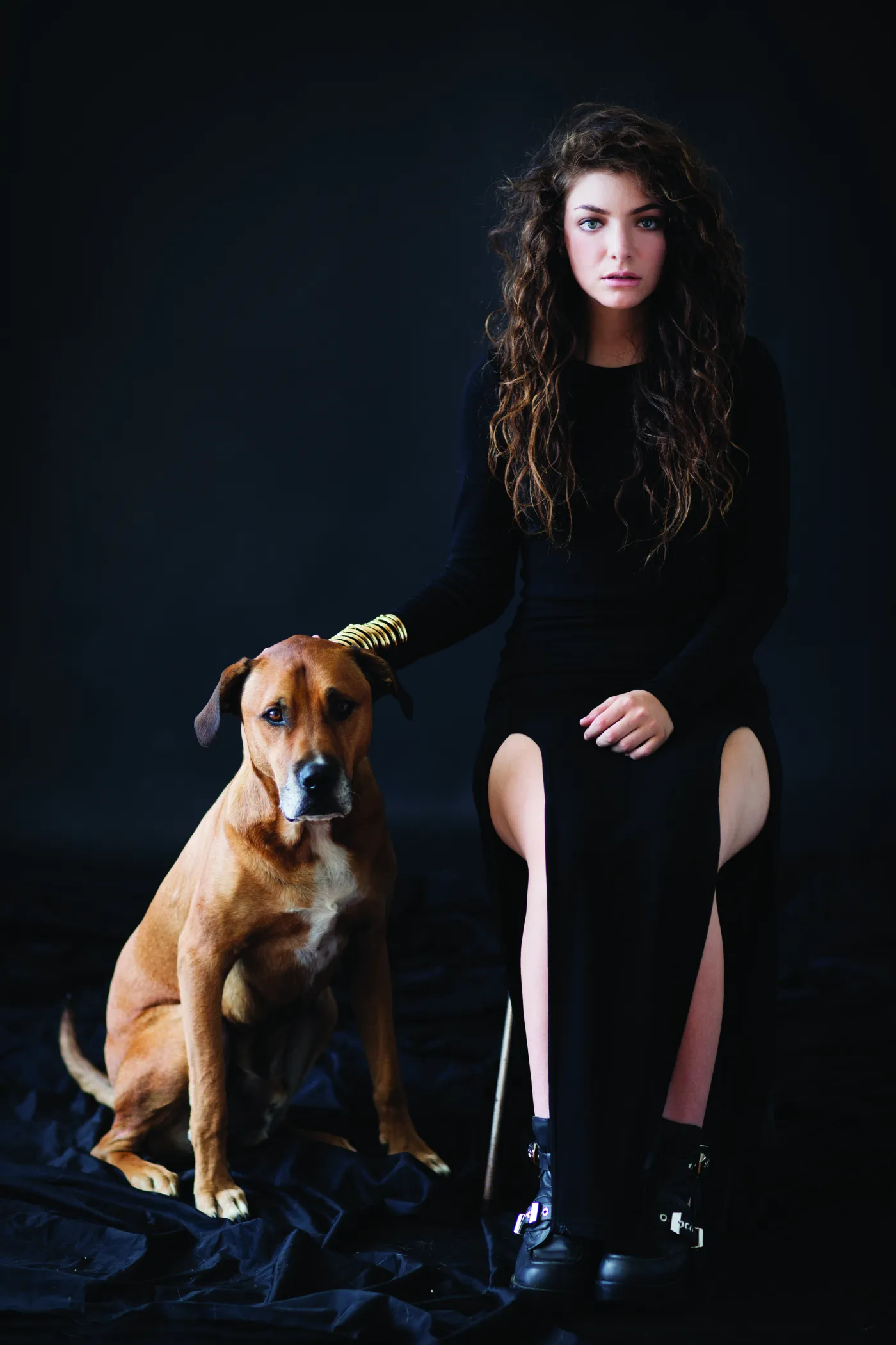 5748272-lorde.jpg