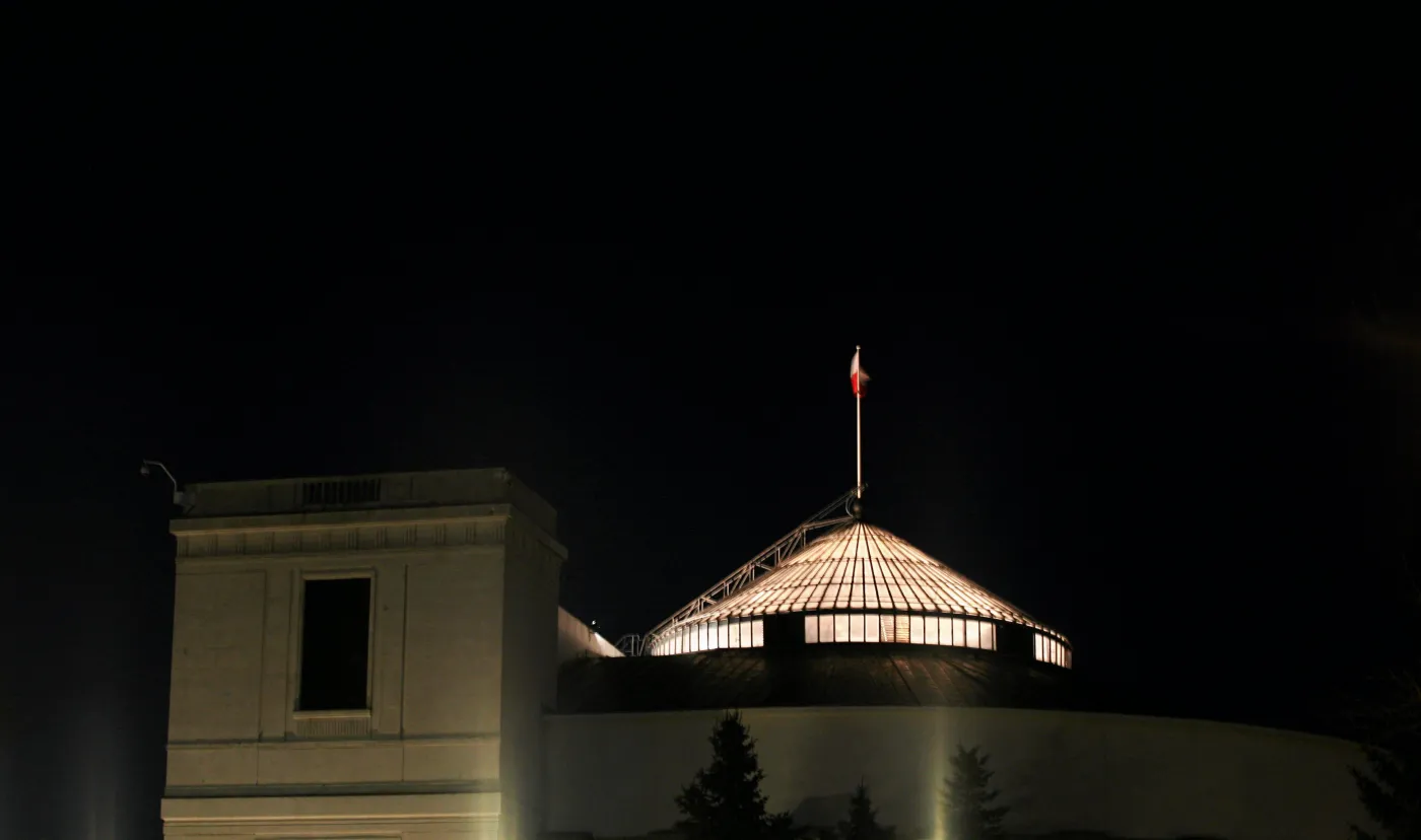 5813855-sejm.jpg