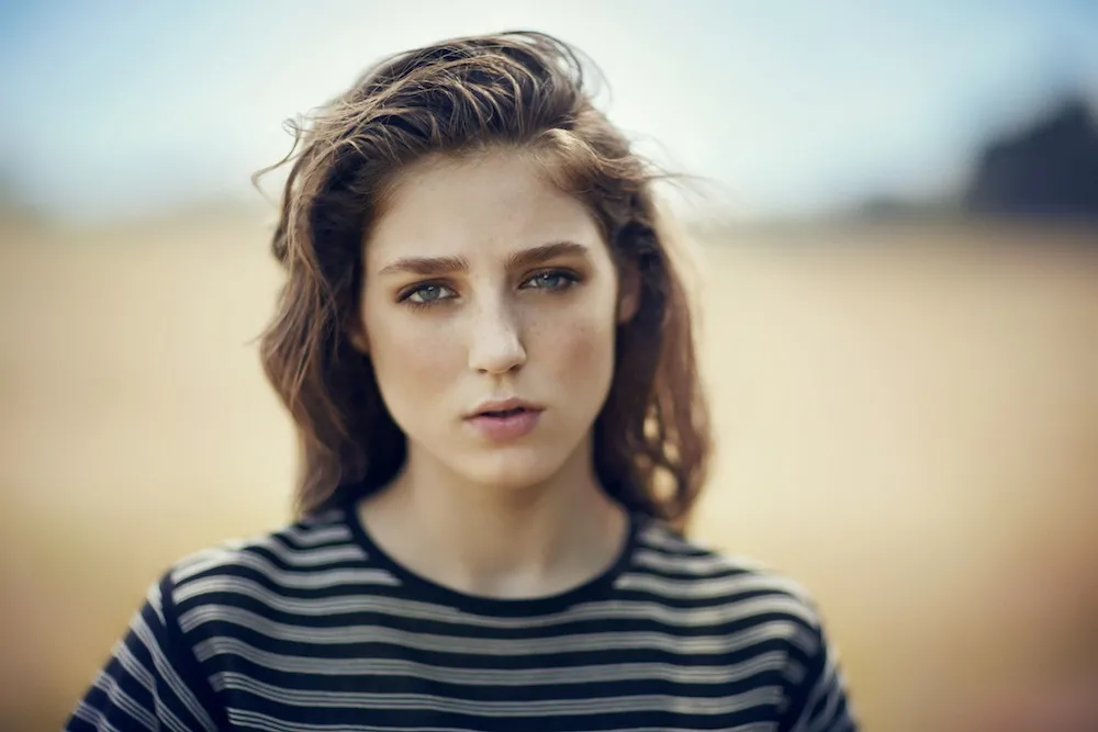5506178-birdy.jpg