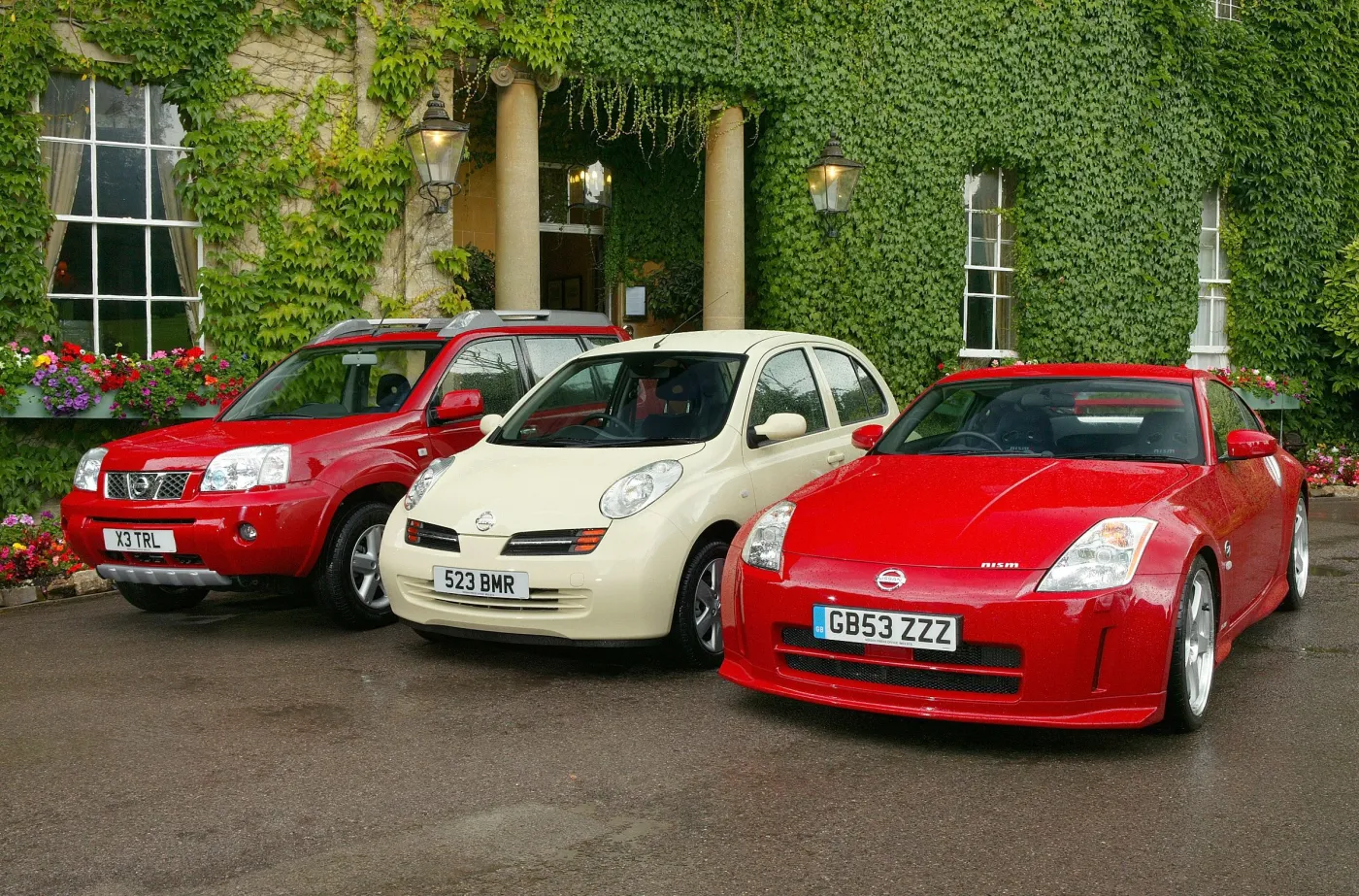  Nissan micra - w środku