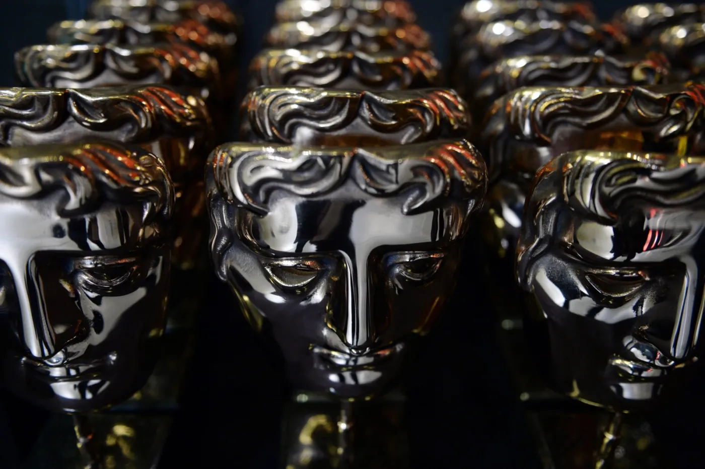 5946327-bafta.jpg