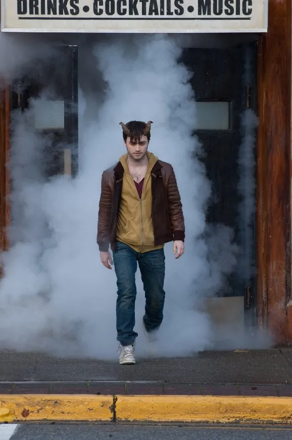 6728234-horns.jpg