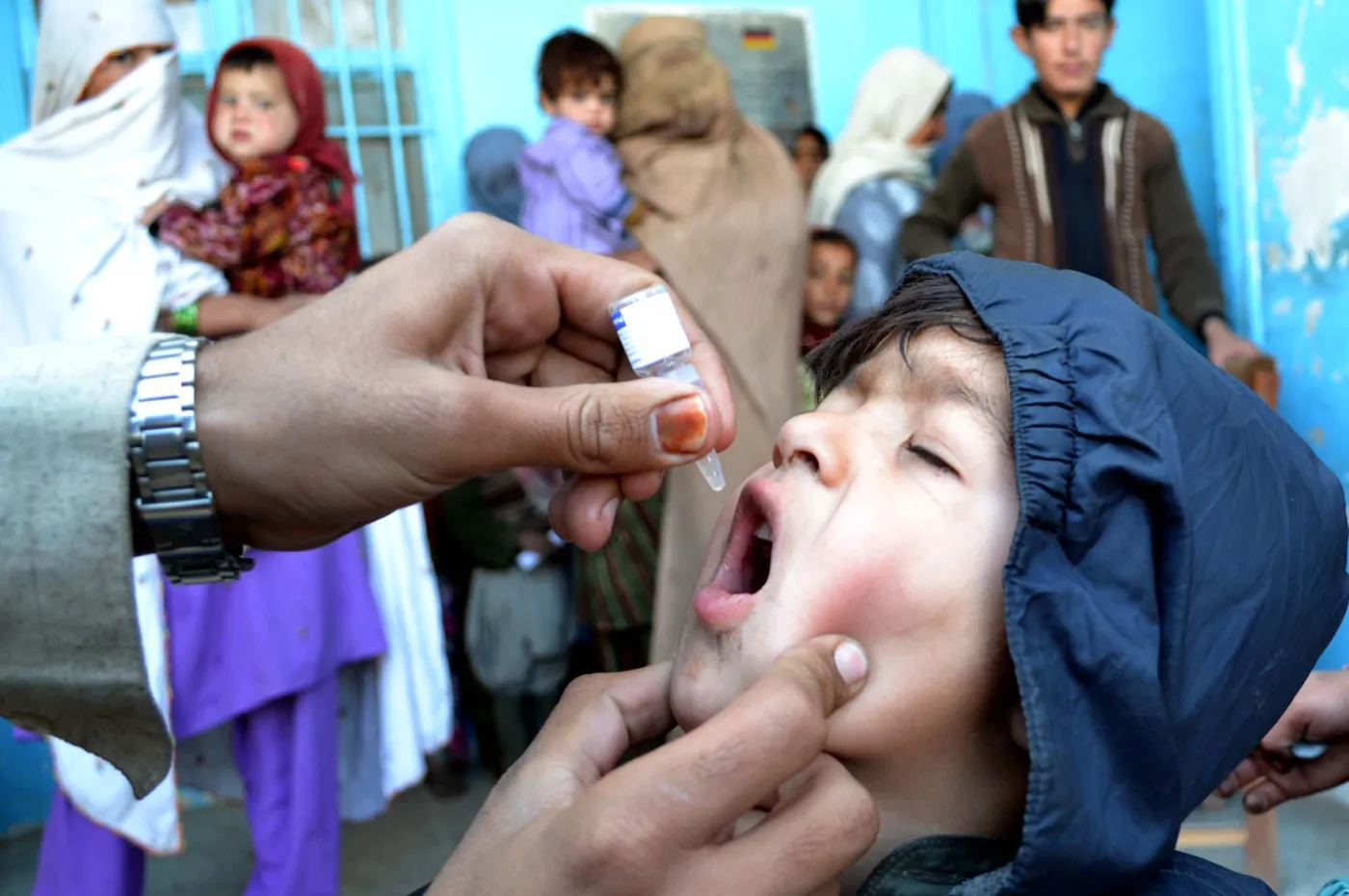 6802390-polio.jpg