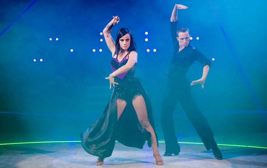 6369799-alizee.jpg