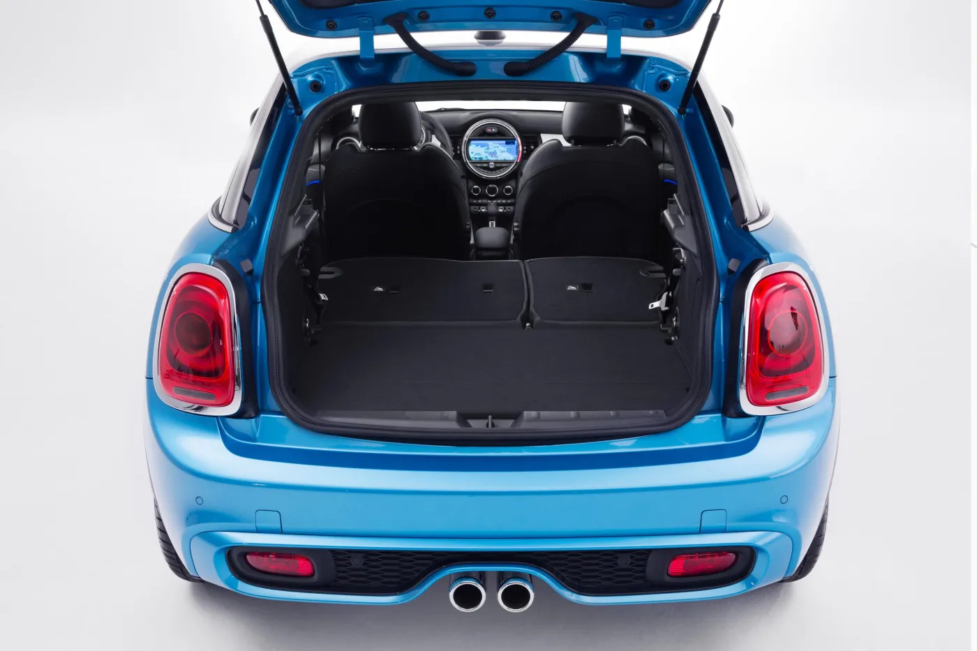 6387689-mini.jpg