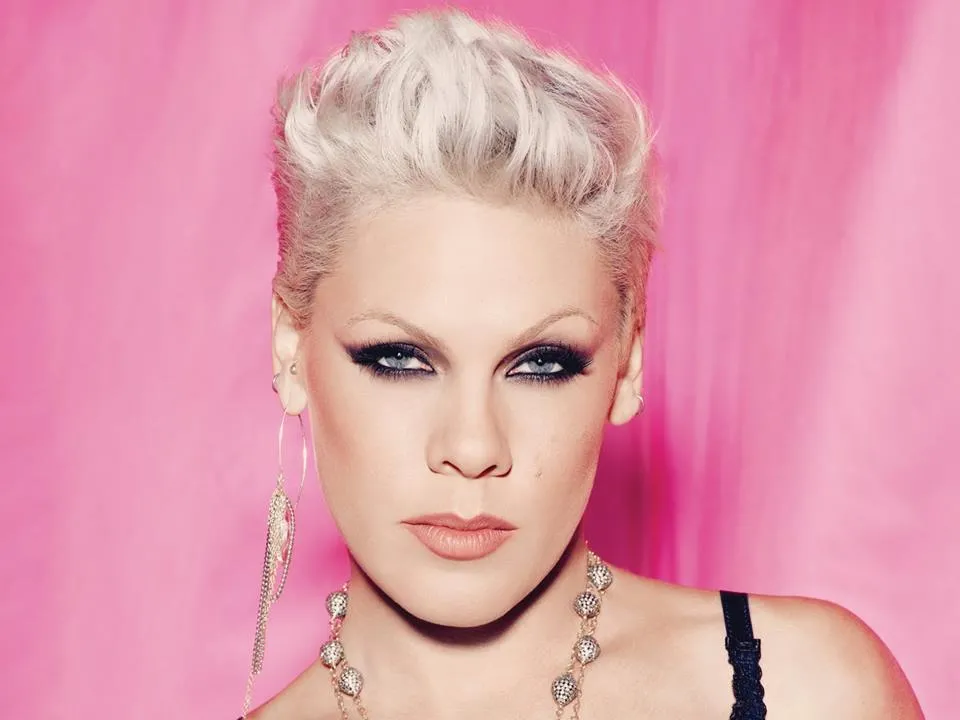 6789867-pink.jpg