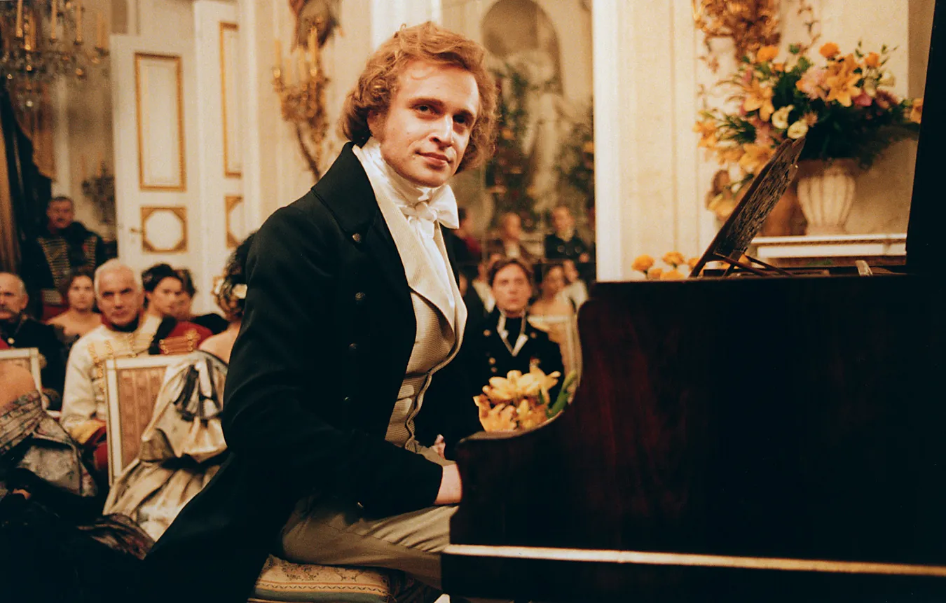6931732-chopin.jpg