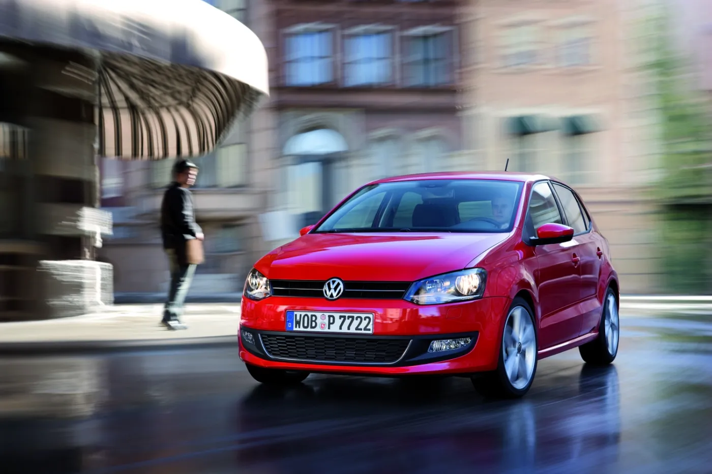 4381586-polo-1.jpg