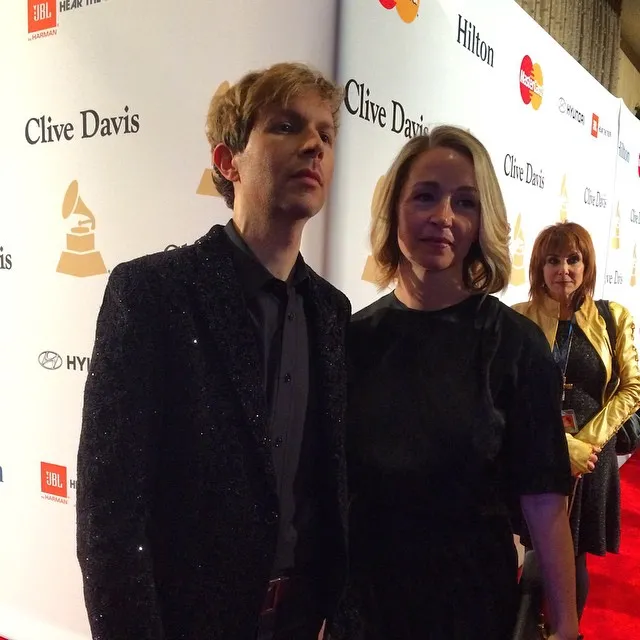 7402110-beck.jpg