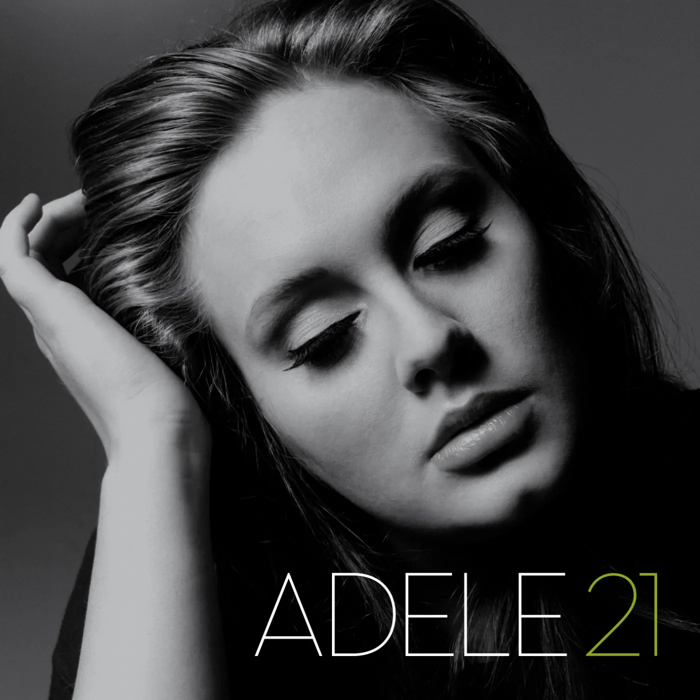 8439707-adele.jpg