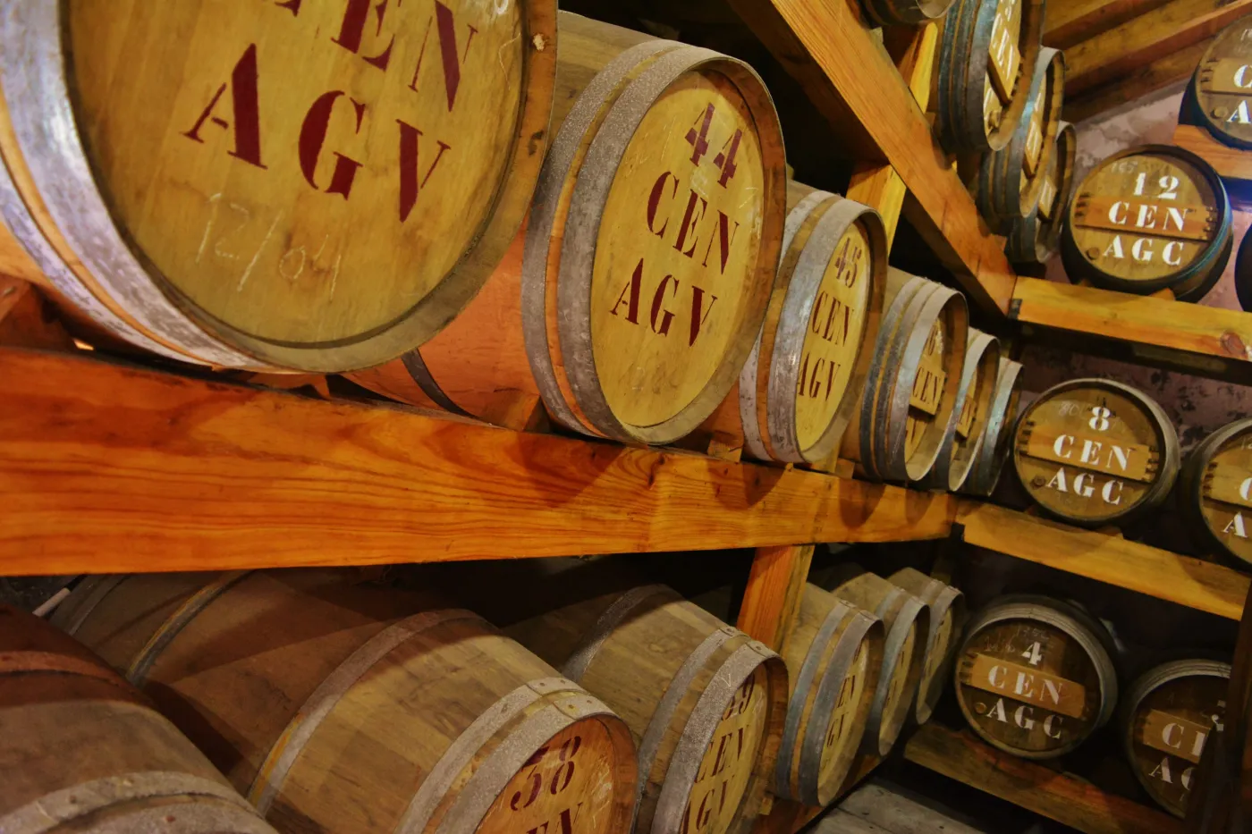 8479858-madera.jpg