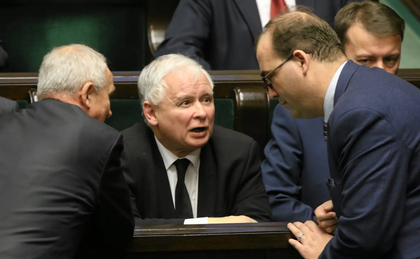 Sejm. Od lewej: minister Krzysztof Tchórzewski, prezes PiS Jarosław Kaczyński, Andrzej Jarowski i Mariusz Błaszczak