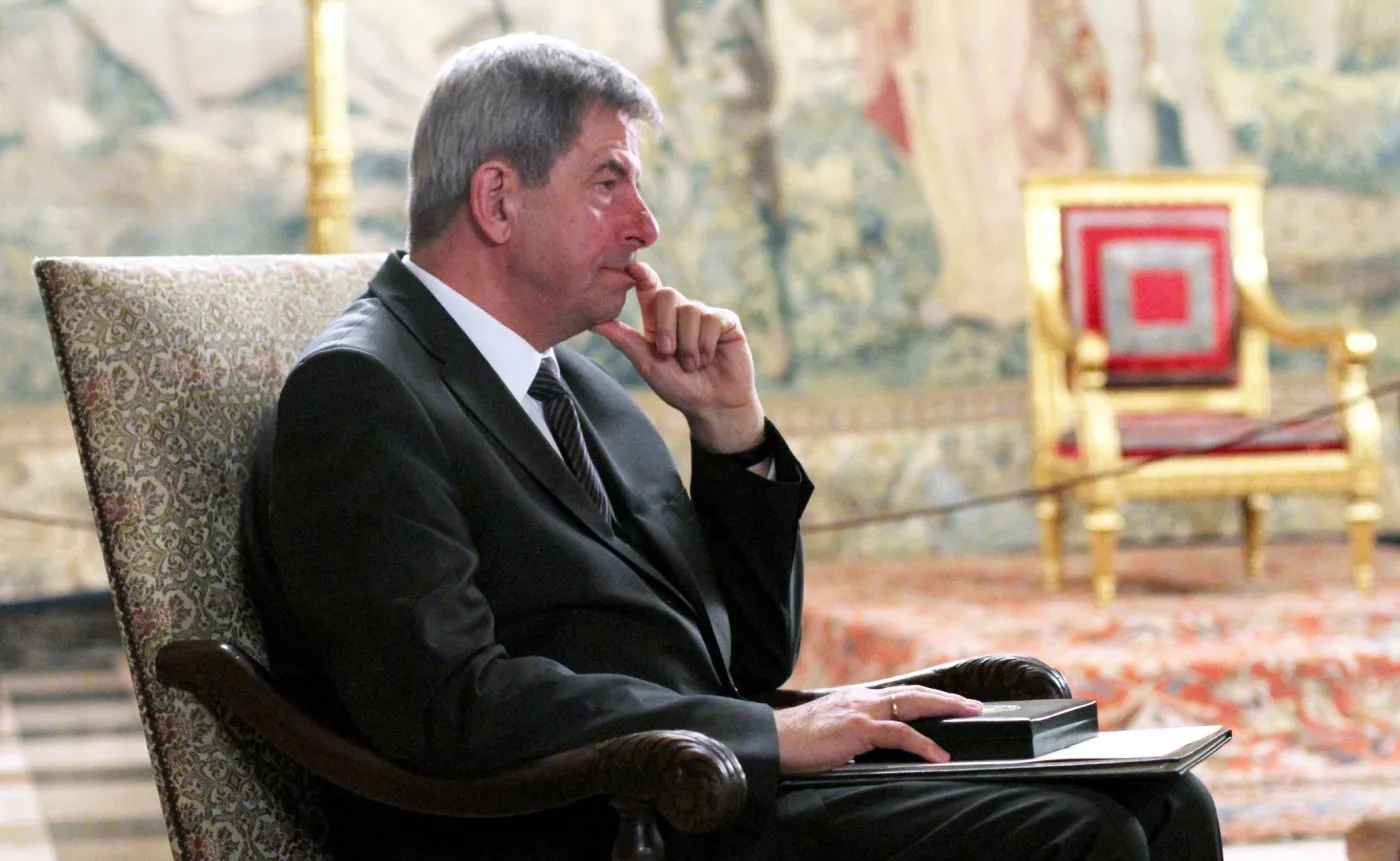 prof. Andrzej Zoll