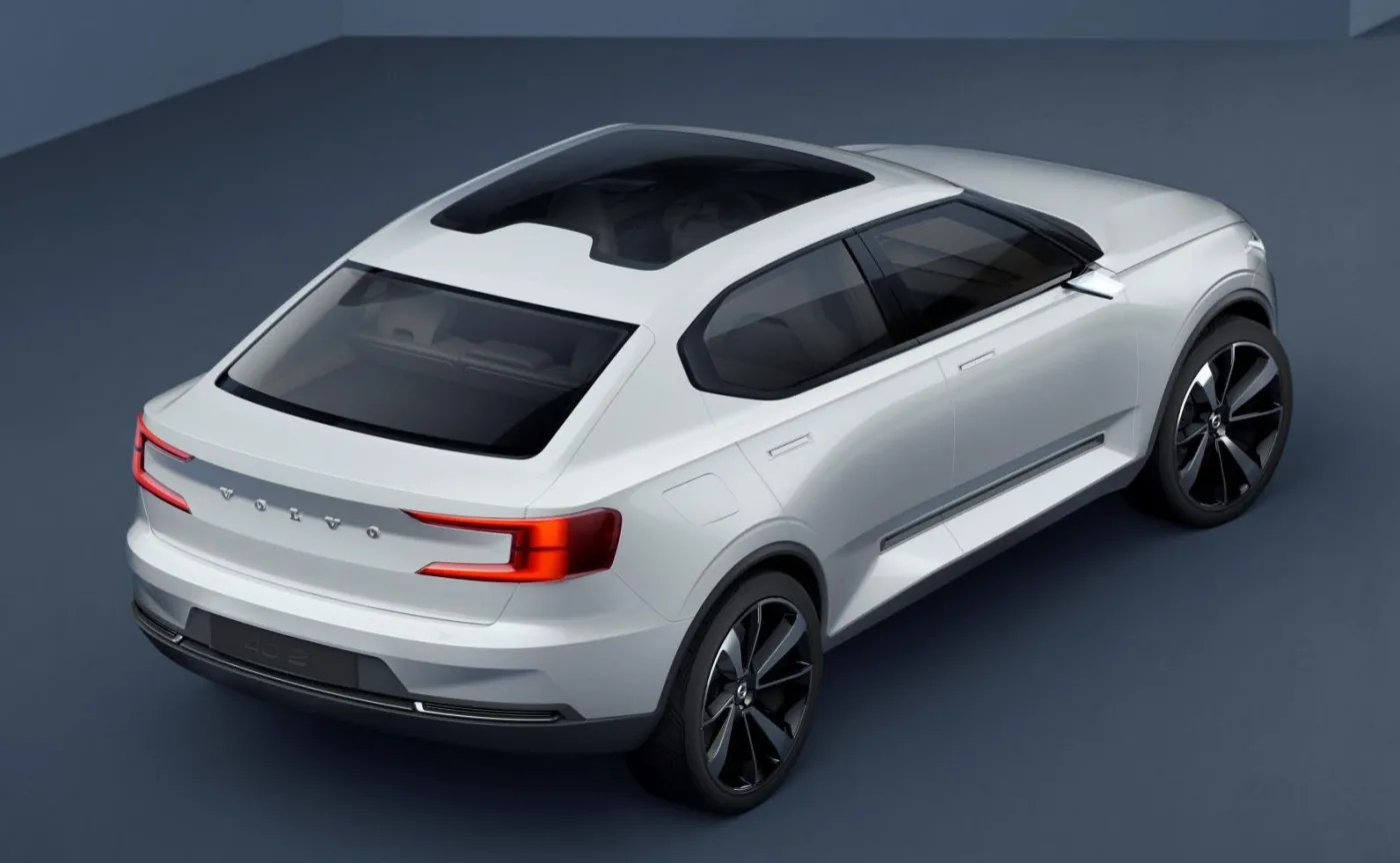9059271-volvo.jpg