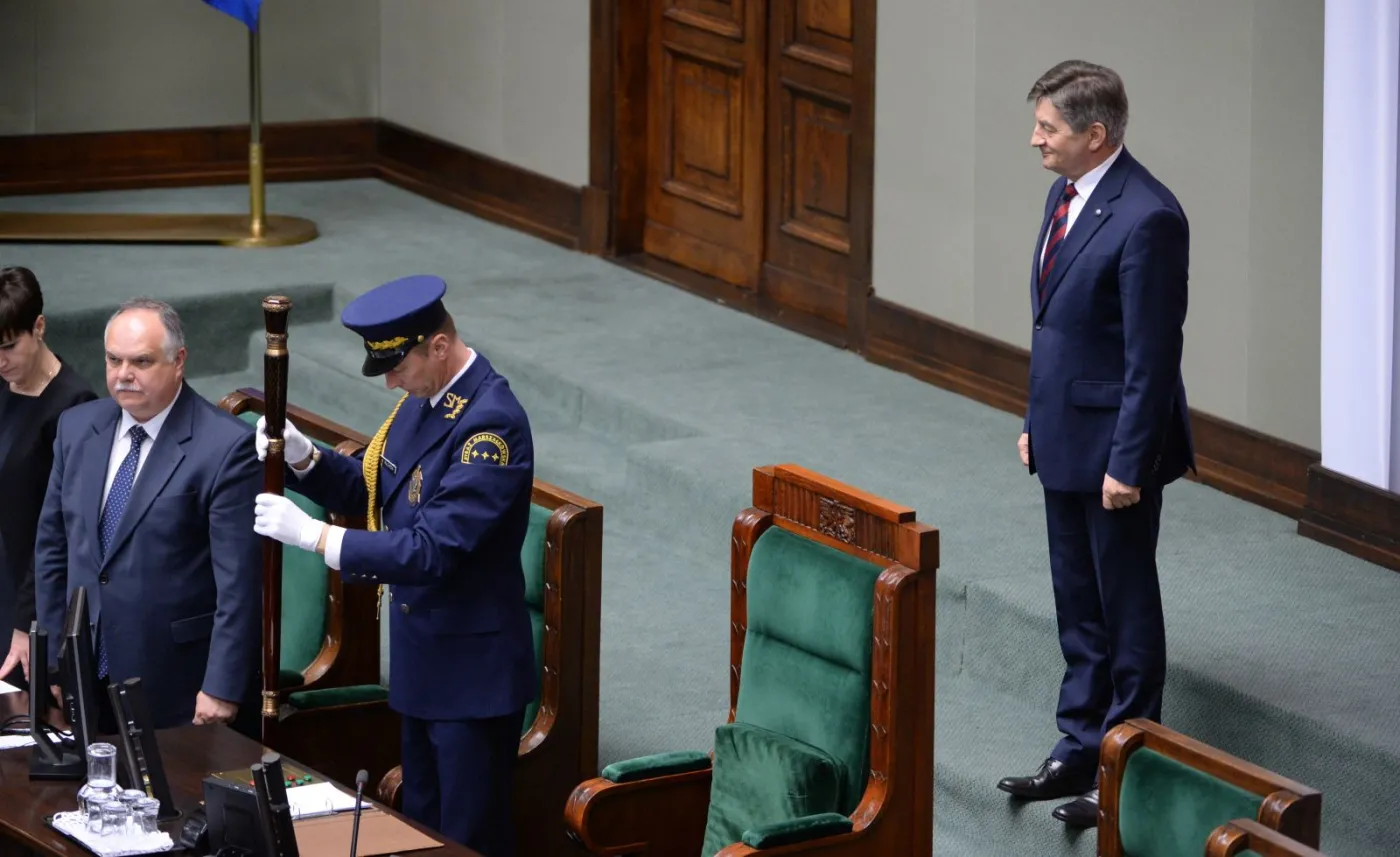 Posłowie PiS chcą uchwały w sprawie setnej rocznicy objawień fatimskich. "Łamie konstytucję i narusza przepisy konkordatu"