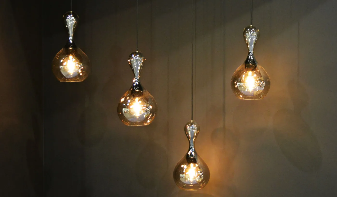 10537437-lampy.jpg