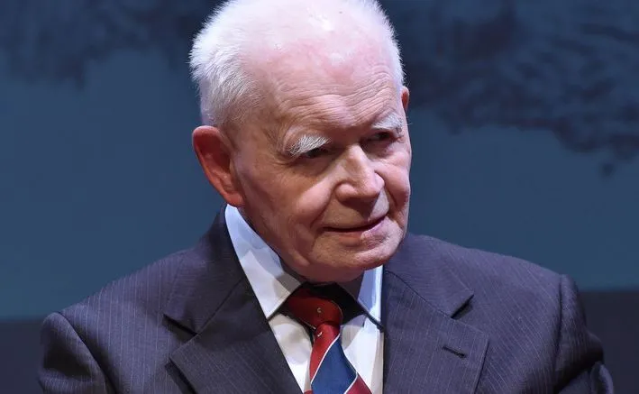 Prof. Adam Strzembosz