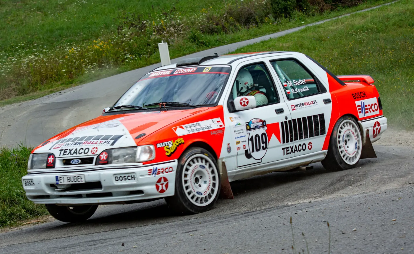 12522518-suder.jpg