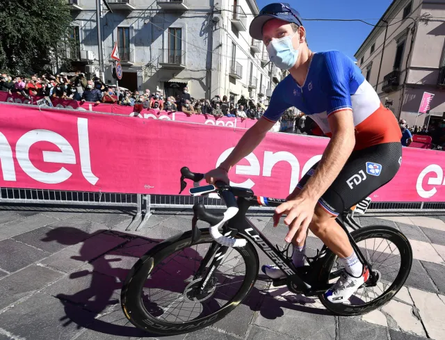 Giro d'Italia. Drugie etapowe zwycięstwo Demare'a